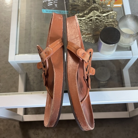 Tory Burch sandals - Picture 2 of 5